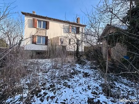 maison 6 pièces 150 m²