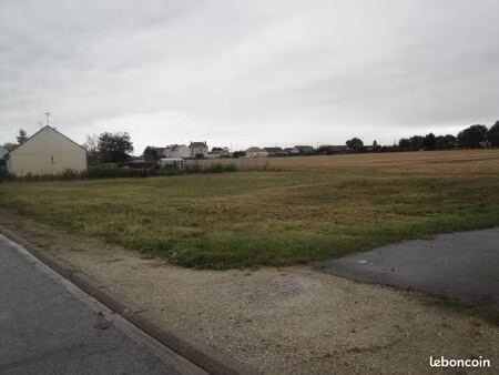 vend terrains 750 m2