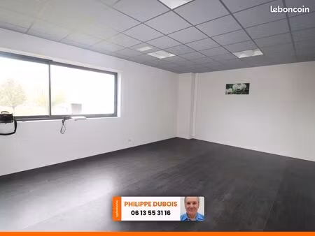 bureaux 200 m²
