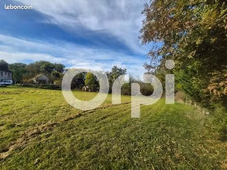 terrain 3 418 m² varetz