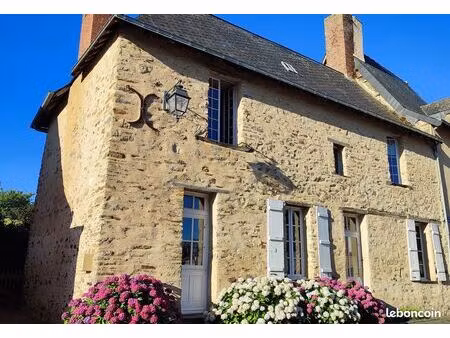 maison - 8/9 pièces - 200 m²