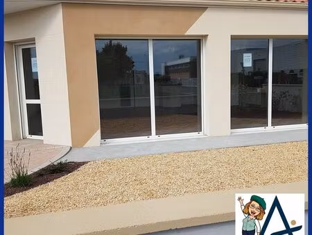 local commercial 70 m² saint laurent des autels