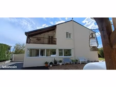 maison 4 pièces 132 m²