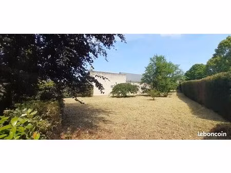 terrain 628 m² briare