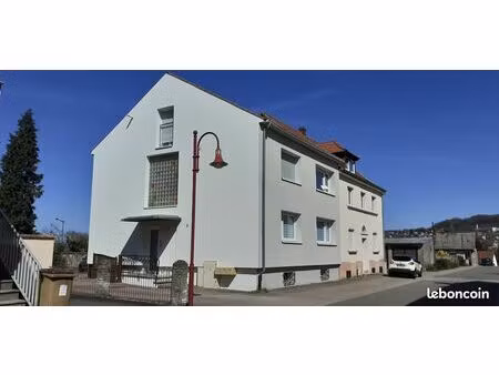 immeuble calme 3 appartements à grosblie