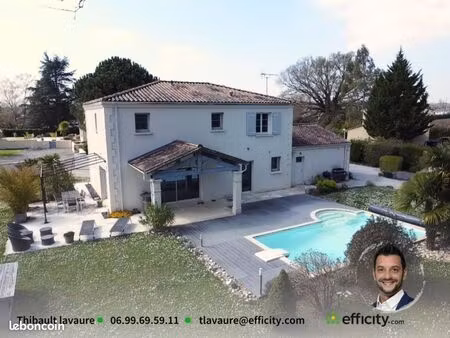 maison 6 pièces 157 m²