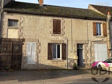 maison 8 pièces 156 m²