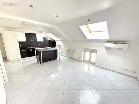 appartement 3 pièces 58 m²