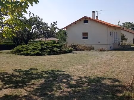 maison proche chasseneuil sur bonnieure
