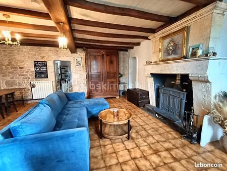 maison 2 pièces 77 m²