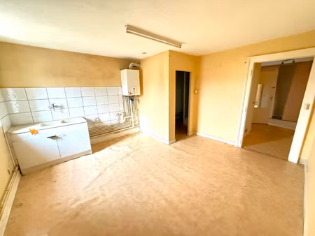 immeuble 4 appartements plus commerce