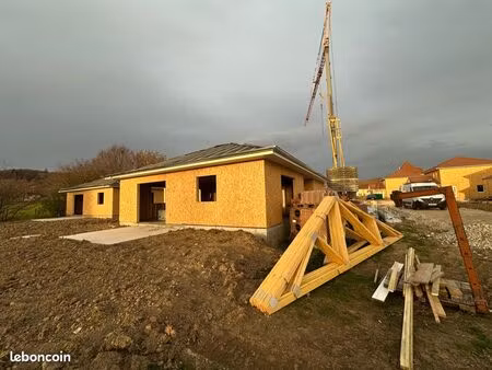 5 mn du centre de champier