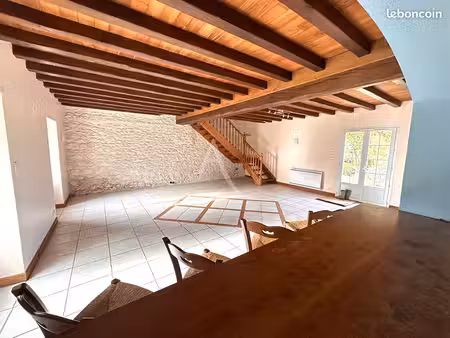 maison 6 pièces 144 m²