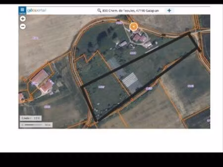 terrain agricole avec batiments