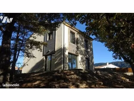 maison 5 pièces 106 m²