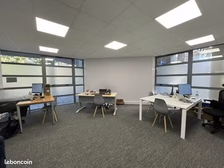 bureau labège 30m2