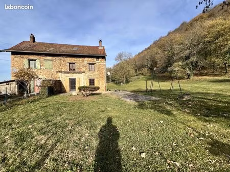 propriété 6 pièces 123 m²