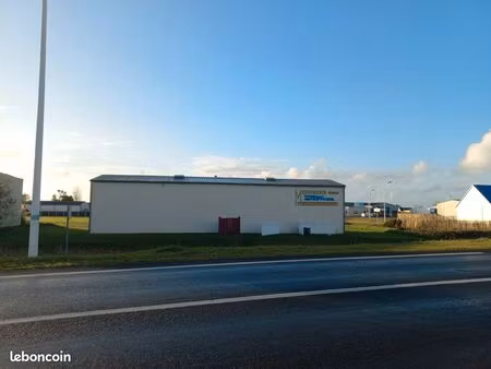 local commercial 245 m²