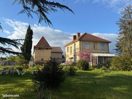 maison de caractère 150m2 + dépendance