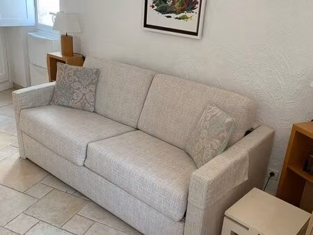 saint tropez studio meublé location décembre à mars 26