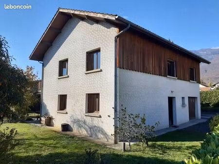 maison 6 pièces 171m2