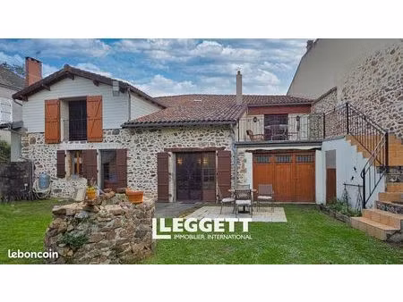 maison 6 pièces 256 m²