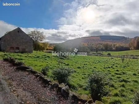 grange 2 pièces 140 m²