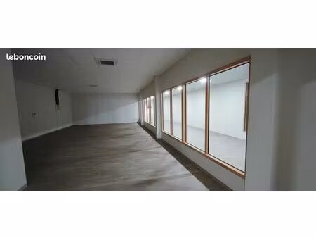 local commercial 40 5 m² – centre-ville villefranche-de-lauragais