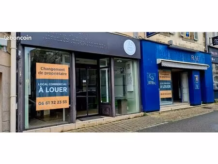 a louer 2 locaux commerciaux
