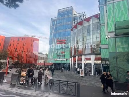 local commercial 293 m²