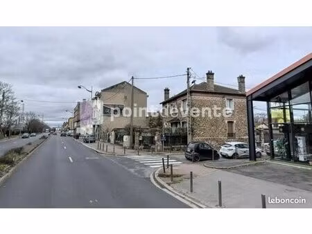 local commercial 42 m²