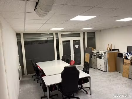 local metro place carnot