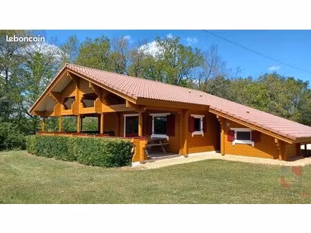 chalet 4 pièces 81 m²