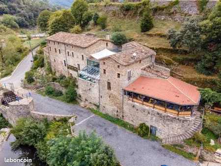 vente batiise du 17 em siecle a anduze