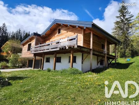 chalet 6 pièces 174 m²