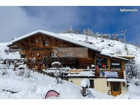 chalet 11 pièces 303 m²