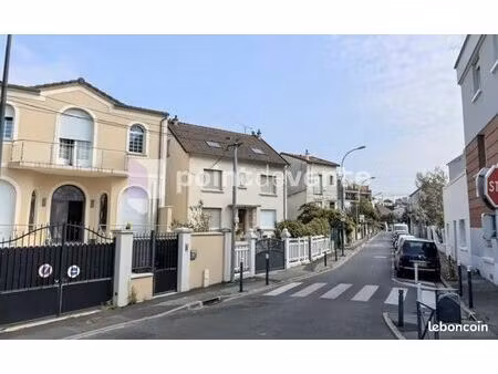 local commercial 66 m²