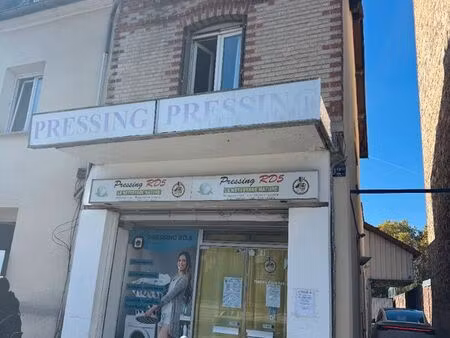 bureaux  entrepôt  atelier 127 m² ivry sur seine