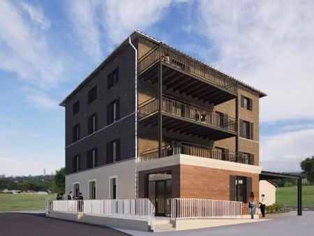 à louer – local commercial 50 m² – cœur de village dynamique – 500 ttc