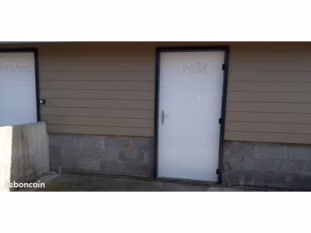 entrepôt / box / garage / local 8 à 54m²