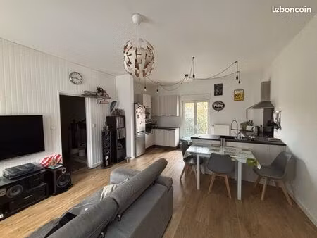 ? maison de ville 96 m² avec garage – aucun travaux