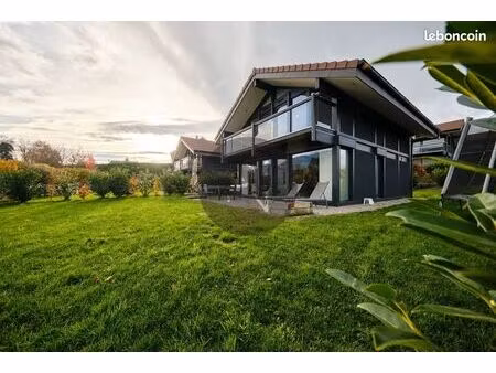 chalet 4 pièces 98 m²