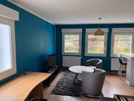 charmant studio meublé