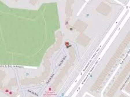 location place de parking couvert à maurepas