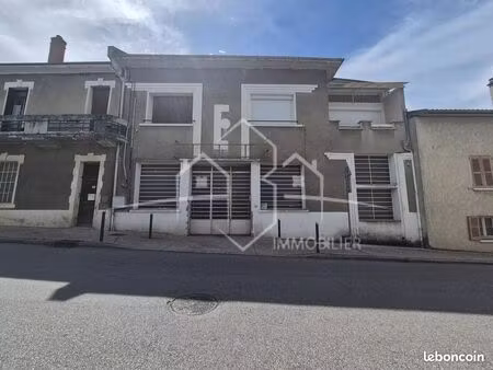 local 100 m² lens-lestang