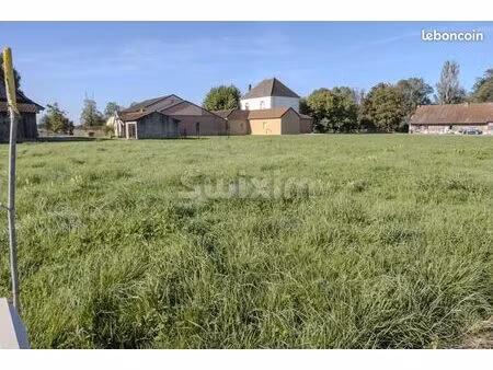 terrain 1045 m² saint-didier-en-bresse