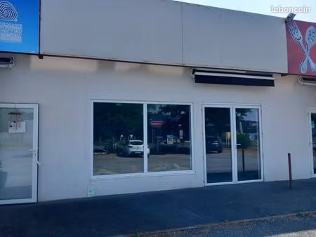 à louer local commercial