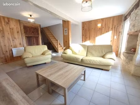 maison 4 pièces 139 m²