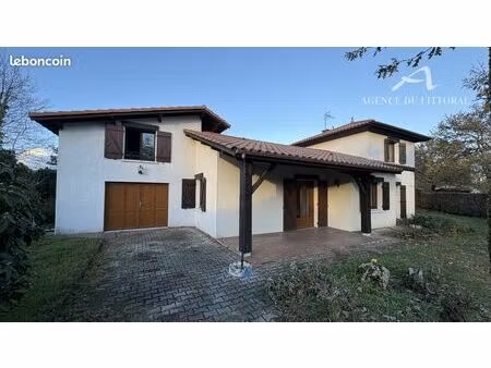 maison 4 pièces 111 m²