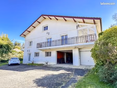 villa 8 pièces 175 m²